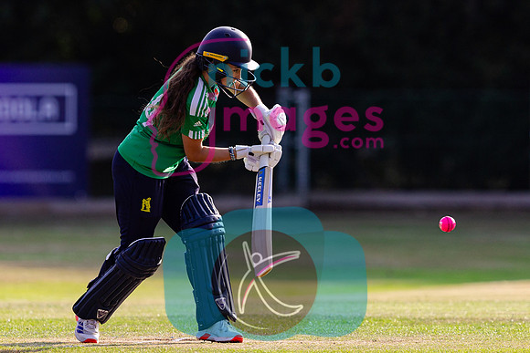 100-Ball-Womens-SF-Berkswell-v-Dorridge-150825-1