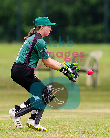 Berkswell-CC-Women-v-Quatt-CC-Women, 220625-75