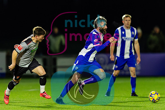 Worcester-City-v-Stourbridge-181125-18