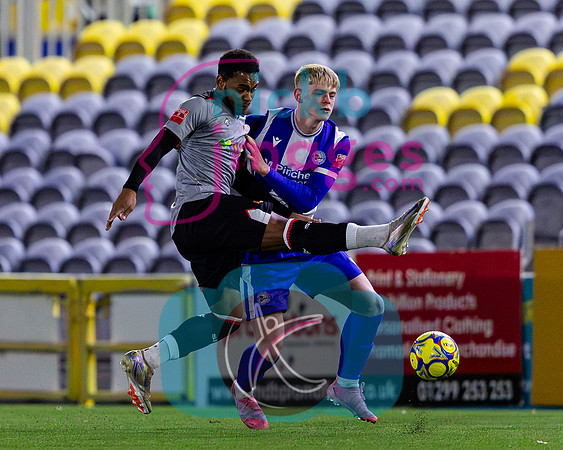 Worcester-City-v-Stourbridge-181125-37