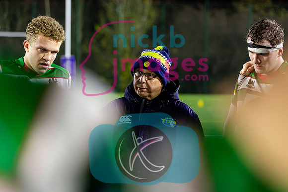 MMU-1s-v-Leeds-Uni-1s-031225-114