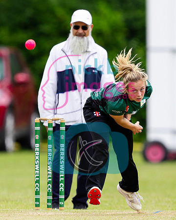 Berkswell-CC-Women-v-Quatt-CC-Women, 220625-25