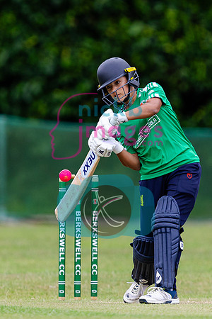 Berkswell-CC-Women-v-Quatt-CC-Women, 220625-6