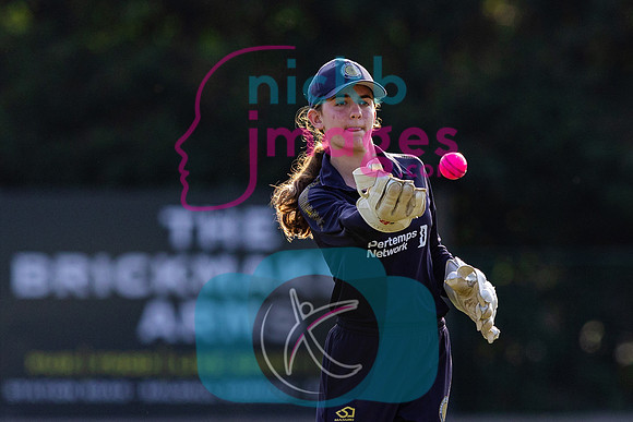 100-Ball-Womens-SF-Berkswell-v-Dorridge-150825-6