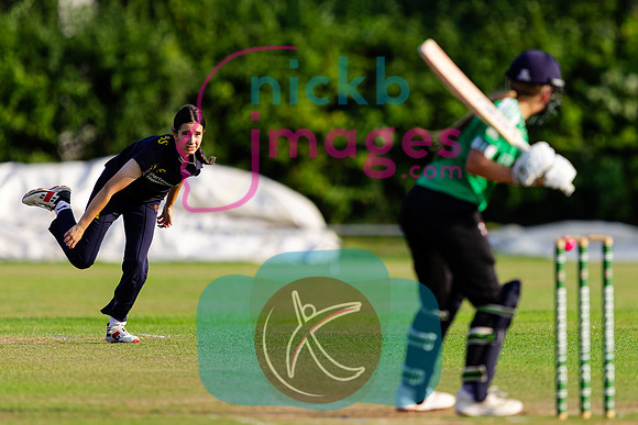 100-Ball-Womens-SF-Berkswell-v-Dorridge-150825-17