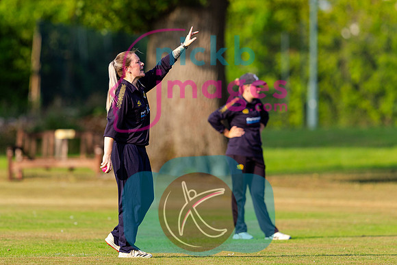 100-Ball-Womens-SF-Berkswell-v-Dorridge-150825-29