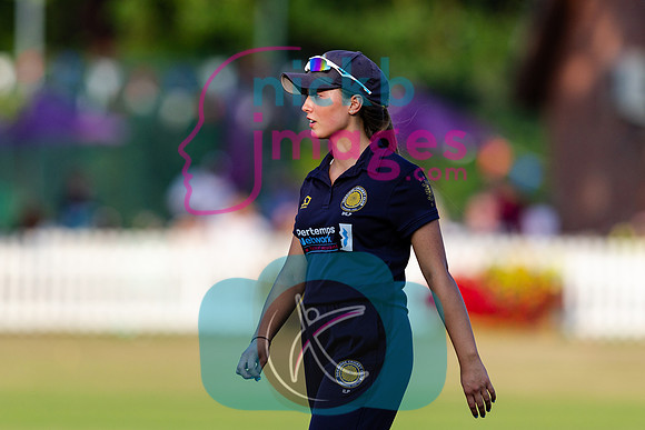 100-Ball-Womens-SF-Berkswell-v-Dorridge-150825-33