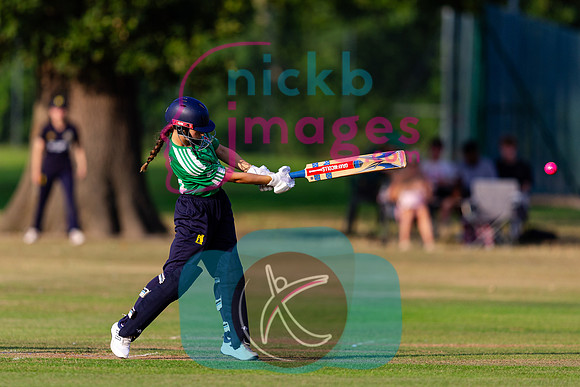 100-Ball-Womens-SF-Berkswell-v-Dorridge-150825-35