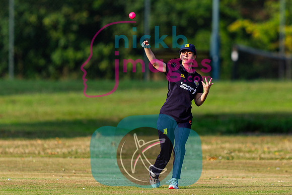 100-Ball-Womens-SF-Berkswell-v-Dorridge-150825-46