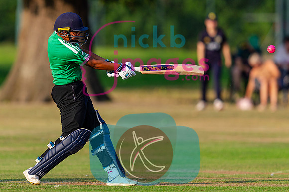 100-Ball-Womens-SF-Berkswell-v-Dorridge-150825-48