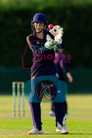 100-Ball-Womens-SF-Berkswell-v-Dorridge-150825-52