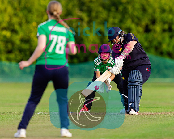 100-Ball-Womens-SF-Berkswell-v-Dorridge-150825-62