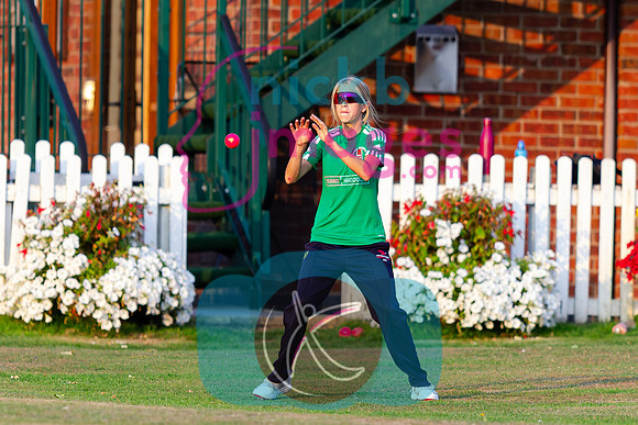 100-Ball-Womens-SF-Berkswell-v-Dorridge-150825-67
