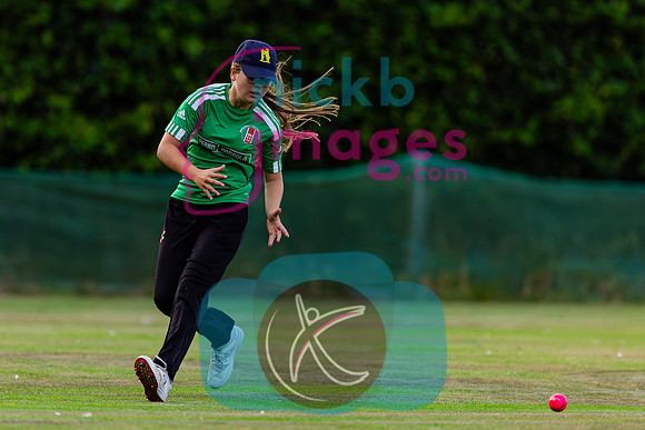 100-Ball-Womens-SF-Berkswell-v-Dorridge-150825-73