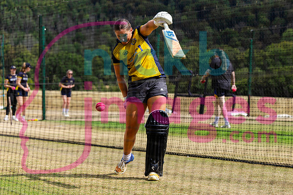 Vitality-Womens-Clubs-T20-Final-Dorridge-v-St-Cross-Symondians-160826-5
