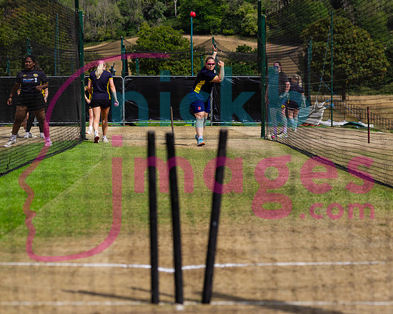 Vitality-Womens-Clubs-T20-Final-Dorridge-v-St-Cross-Symondians-160826-10