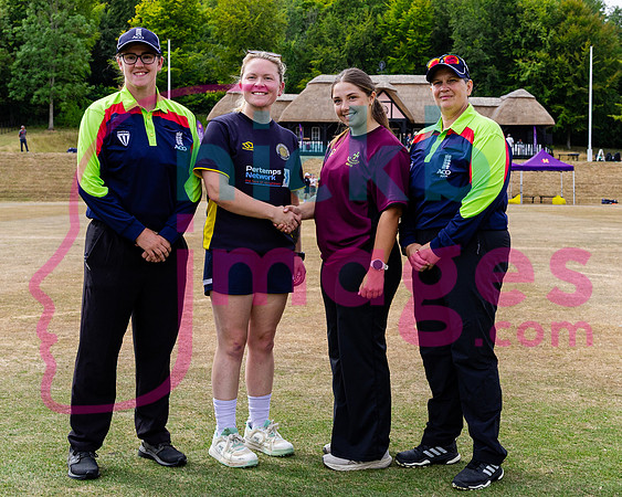 Vitality-Womens-Clubs-T20-Final-Dorridge-v-St-Cross-Symondians-160826-23