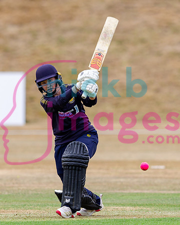 Vitality-Womens-Clubs-T20-Final-Dorridge-v-St-Cross-Symondians-160826-71