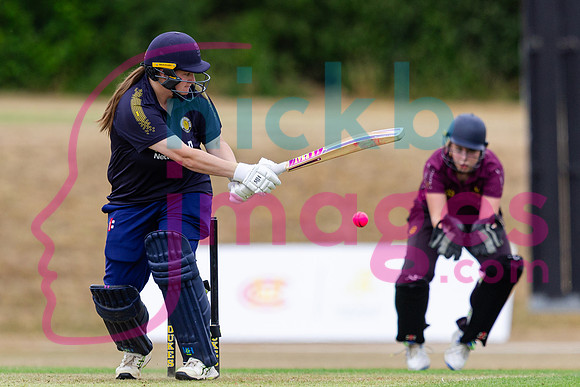 Vitality-Womens-Clubs-T20-Final-Dorridge-v-St-Cross-Symondians-160826-82