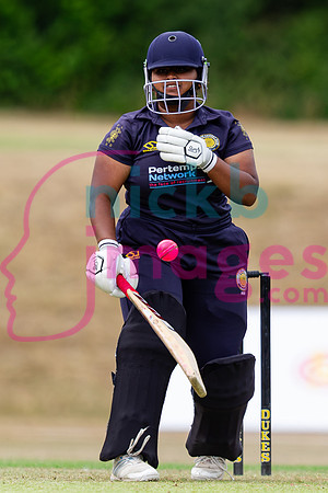 Vitality-Womens-Clubs-T20-Final-Dorridge-v-St-Cross-Symondians-160826-89