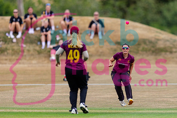 Vitality-Womens-Clubs-T20-Final-Dorridge-v-St-Cross-Symondians-160826-96