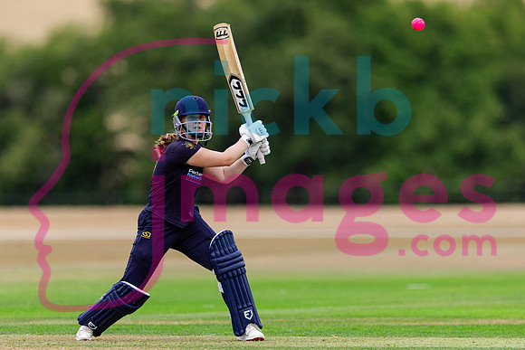 Vitality-Womens-Clubs-T20-Final-Dorridge-v-St-Cross-Symondians-160826-104