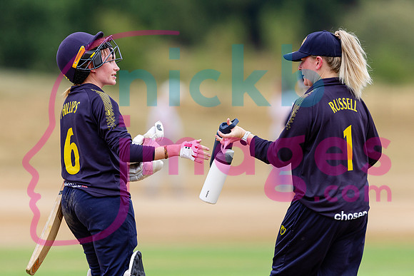 Vitality-Womens-Clubs-T20-Final-Dorridge-v-St-Cross-Symondians-160826-113