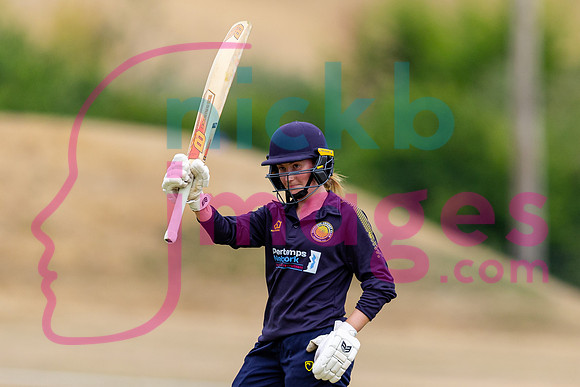 Vitality-Womens-Clubs-T20-Final-Dorridge-v-St-Cross-Symondians-160826-116