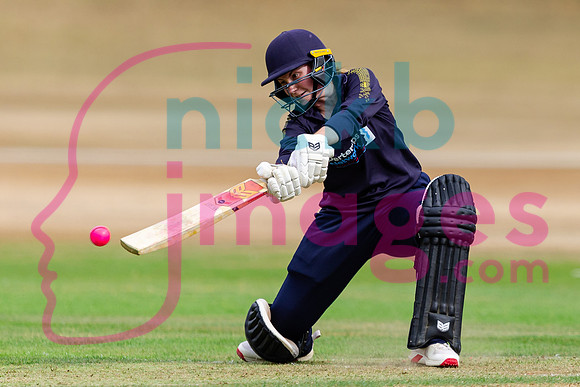 Vitality-Womens-Clubs-T20-Final-Dorridge-v-St-Cross-Symondians-160826-125