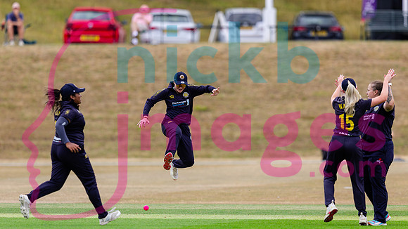 Vitality-Womens-Clubs-T20-Final-Dorridge-v-St-Cross-Symondians-160826-136