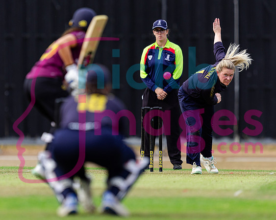 Vitality-Womens-Clubs-T20-Final-Dorridge-v-St-Cross-Symondians-160826-151