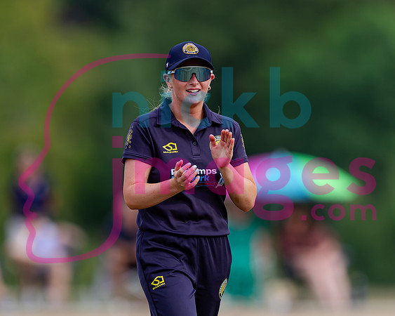 Vitality-Womens-Clubs-T20-Final-Dorridge-v-St-Cross-Symondians-160826-158