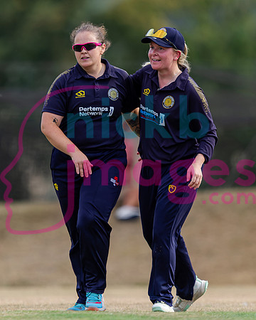 Vitality-Womens-Clubs-T20-Final-Dorridge-v-St-Cross-Symondians-160826-163