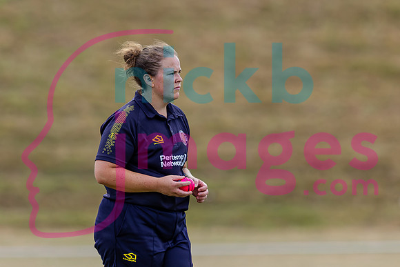 Vitality-Womens-Clubs-T20-Final-Dorridge-v-St-Cross-Symondians-160826-172