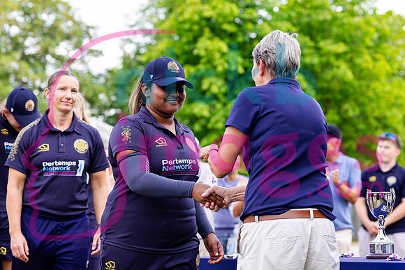 Vitality-Womens-Clubs-T20-Final-Dorridge-v-St-Cross-Symondians-160826-194