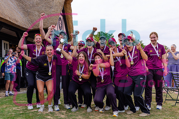 Vitality-Womens-Clubs-T20-Final-Dorridge-v-St-Cross-Symondians-160826-202