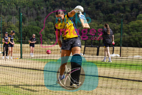 Vitality-Womens-Clubs-T20-Final-Dorridge-v-St-Cross-Symondians-160826-5
