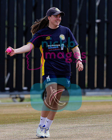 Vitality-Womens-Clubs-T20-Final-Dorridge-v-St-Cross-Symondians-160826-32