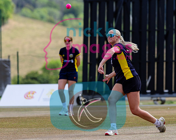 Vitality-Womens-Clubs-T20-Final-Dorridge-v-St-Cross-Symondians-160826-33