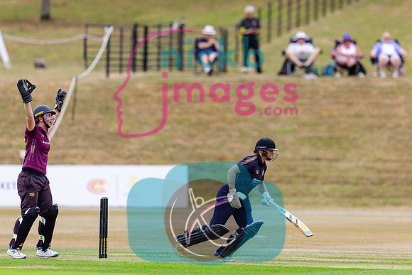 Vitality-Womens-Clubs-T20-Final-Dorridge-v-St-Cross-Symondians-160826-65