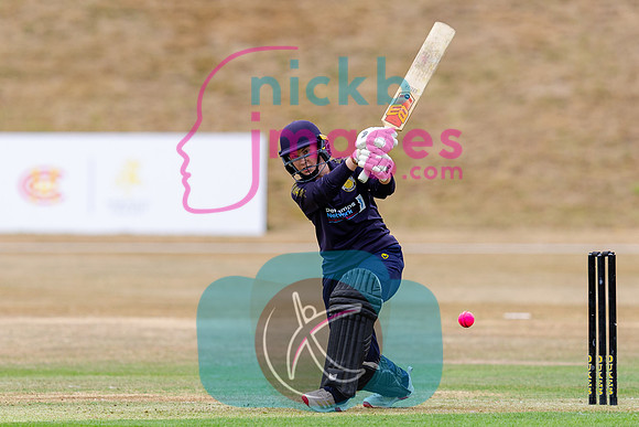 Vitality-Womens-Clubs-T20-Final-Dorridge-v-St-Cross-Symondians-160826-70