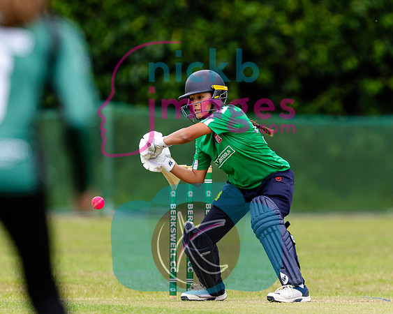 Berkswell-CC-Women-v-Quatt-CC-Women, 220625-8