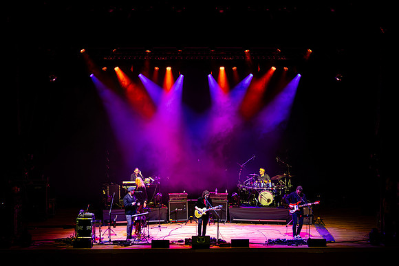 Steve-Hackett-Leicester-DeMontfort-131026-19