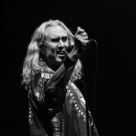 Steve-Hackett-Nottingham-161026-40