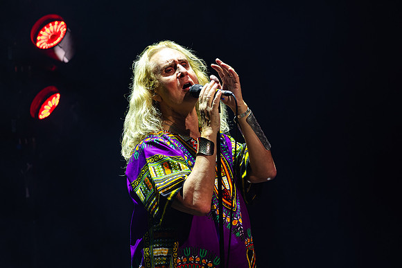 Steve-Hackett-Nottingham-161026-97