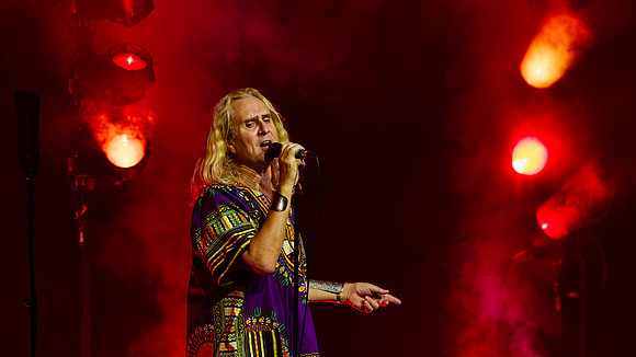 Steve-Hackett-Nottingham-161026-89