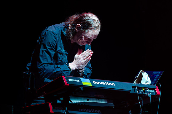 Steve-Hackett-Nottingham-161026-9