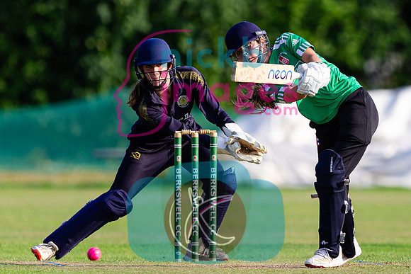 100-Ball-Womens-SF-Berkswell-v-Dorridge-150825-8