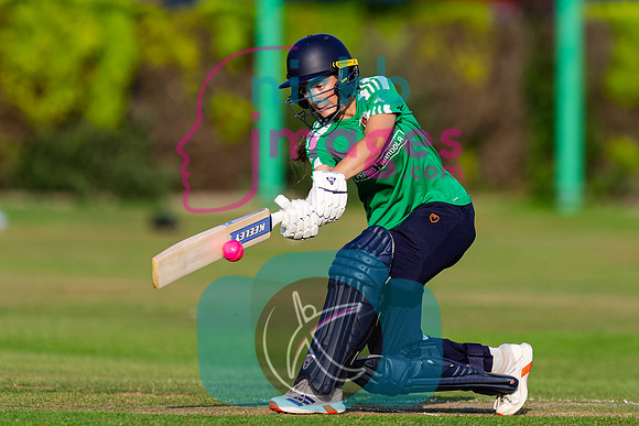 100-Ball-Womens-SF-Berkswell-v-Dorridge-150825-25