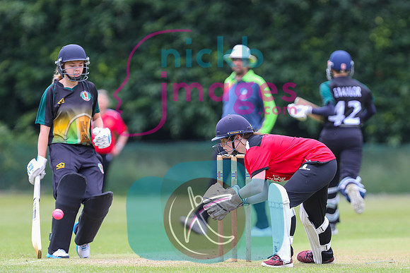 Berkswell-Women-v-JG-Meakin-170618-9